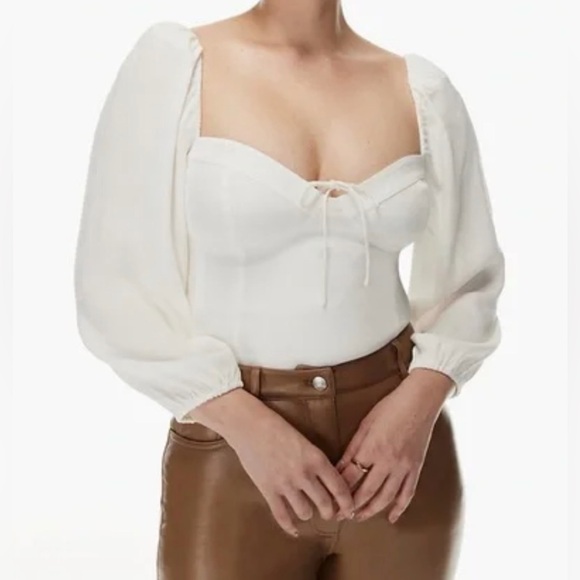 Wilfred Tops - NWT Aritzia Wilfred Novella Blouse,Puff Sleeve,Sweetheart Neckline XL